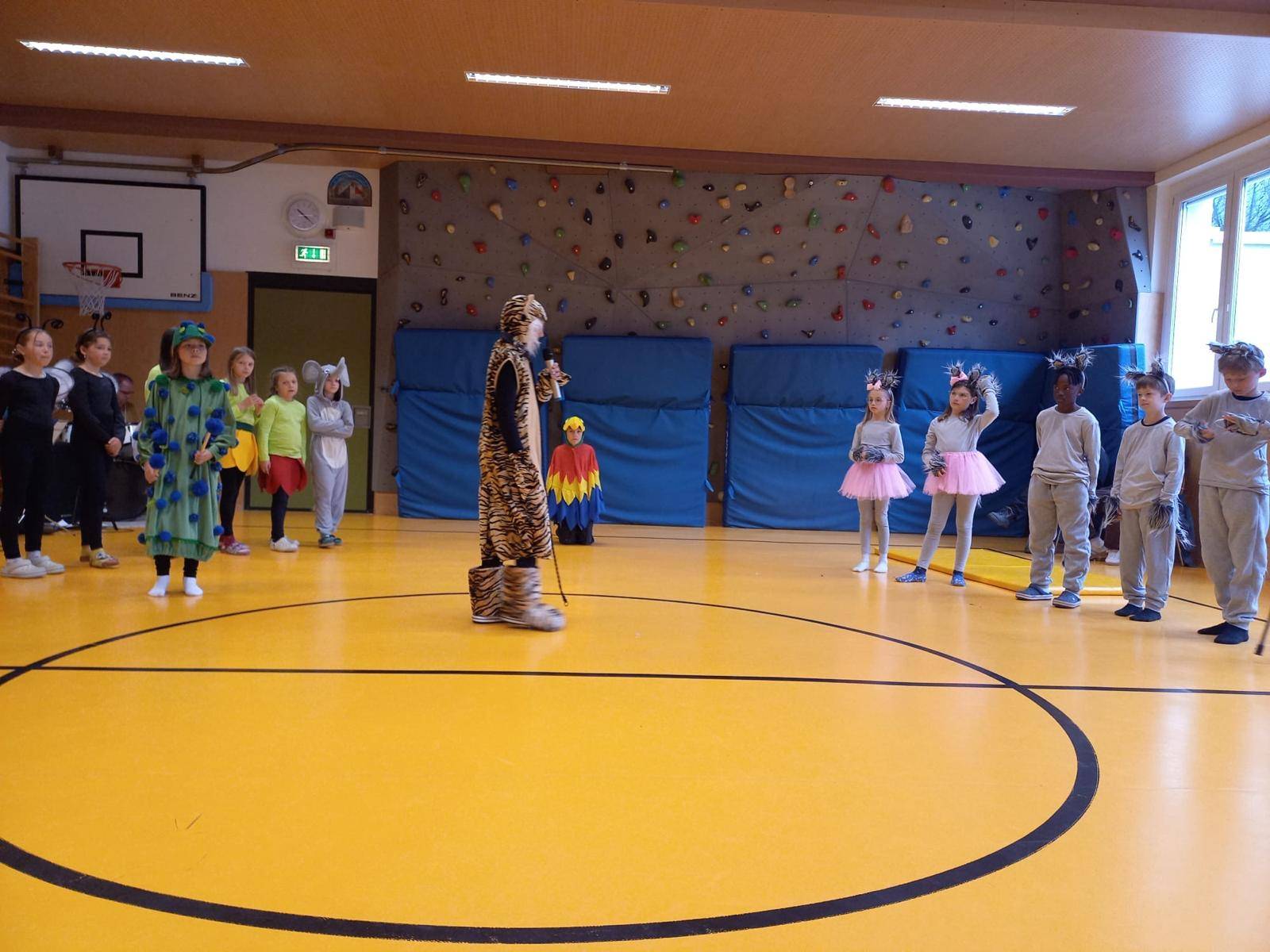 Die Sch&uuml;ler waren bei den Proben mit viel Ehrgeiz und gro&szlig;er Freude dabei. Fotos: Hatzer