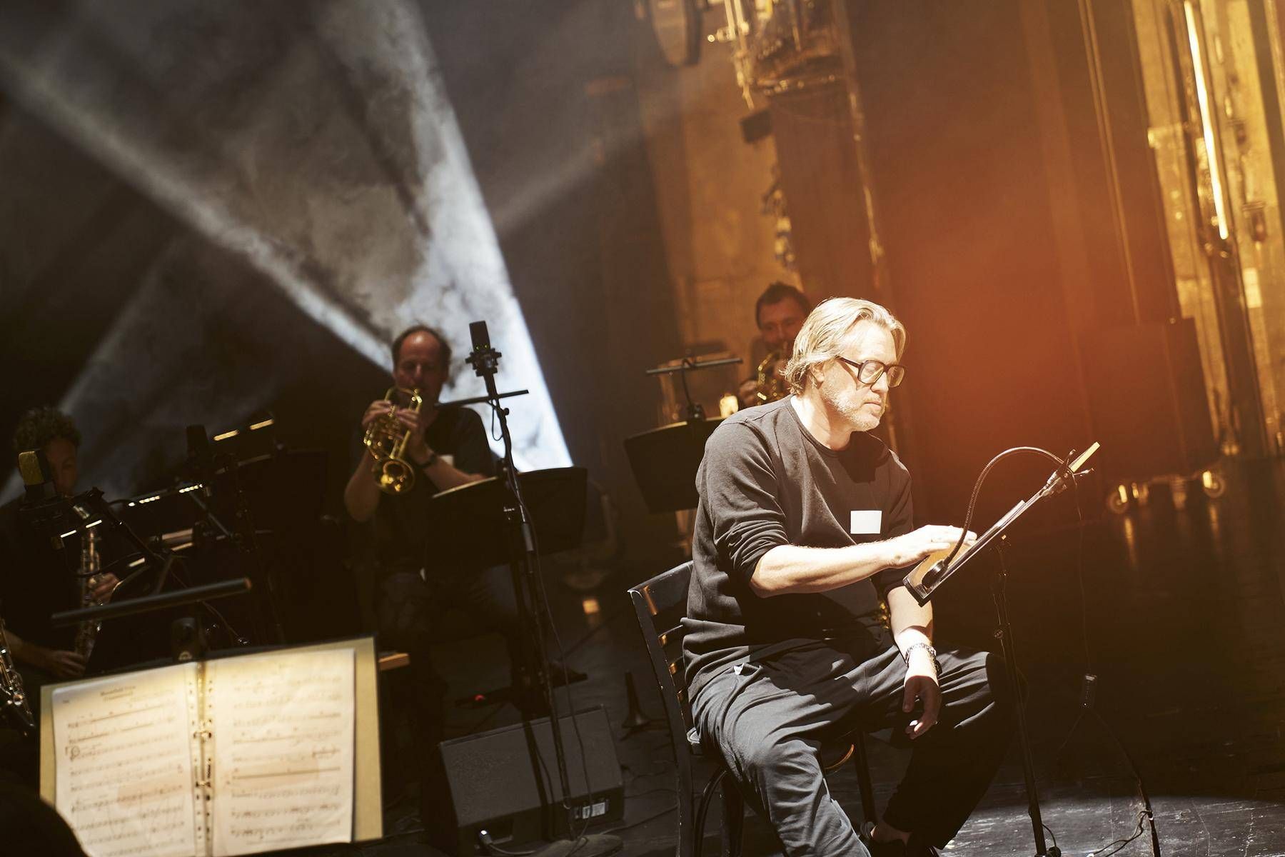B&uuml;hnenbild &bdquo;Holzf&auml;llen&ldquo;, Foto: Tommy Hetzel